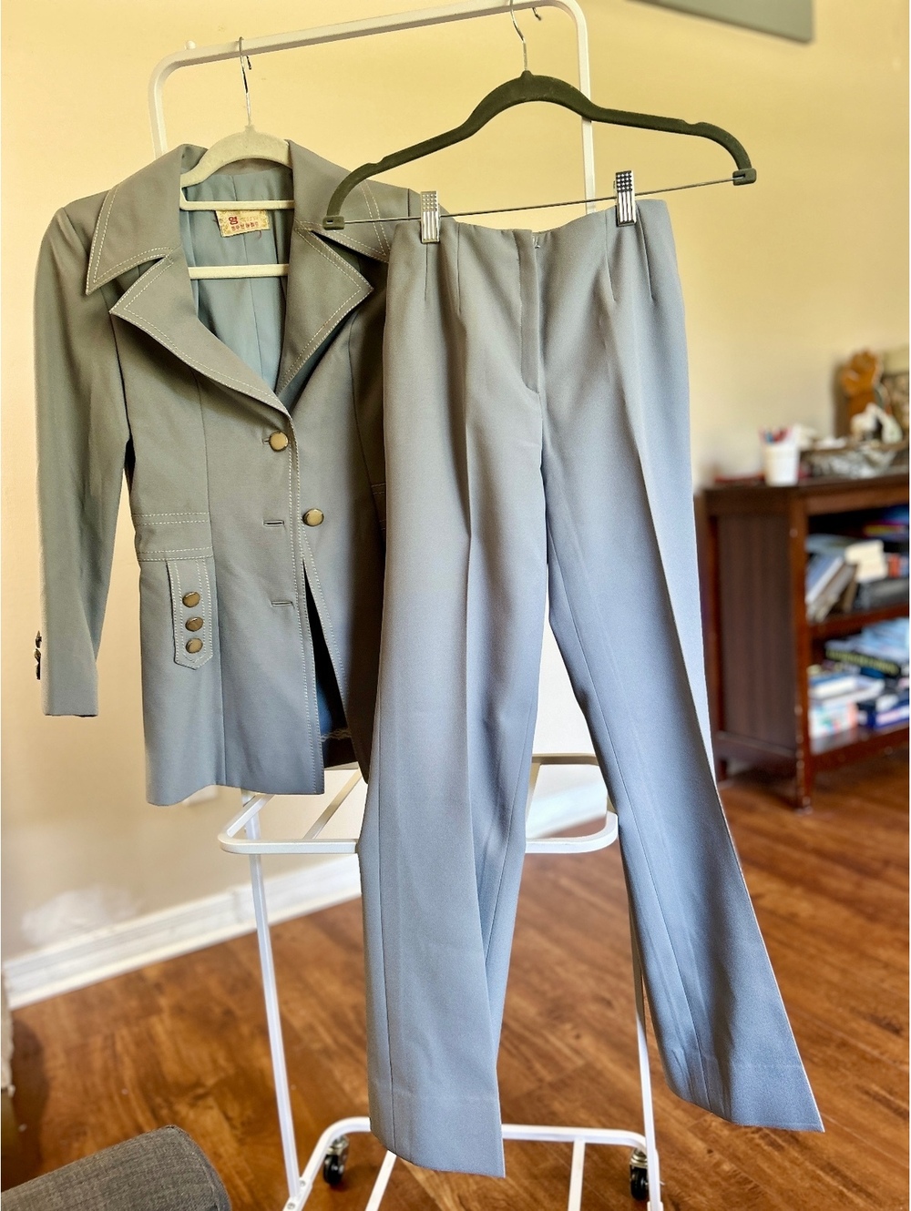 SIZE Vintage Korean St. John Gray Two-Piece Blazer and Pants Suit